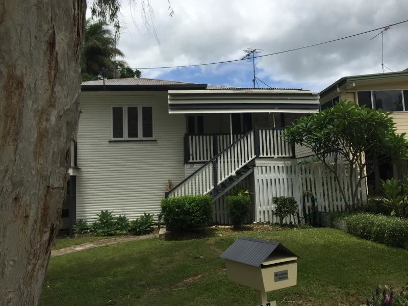 27 Brae Street, The Range QLD 4700